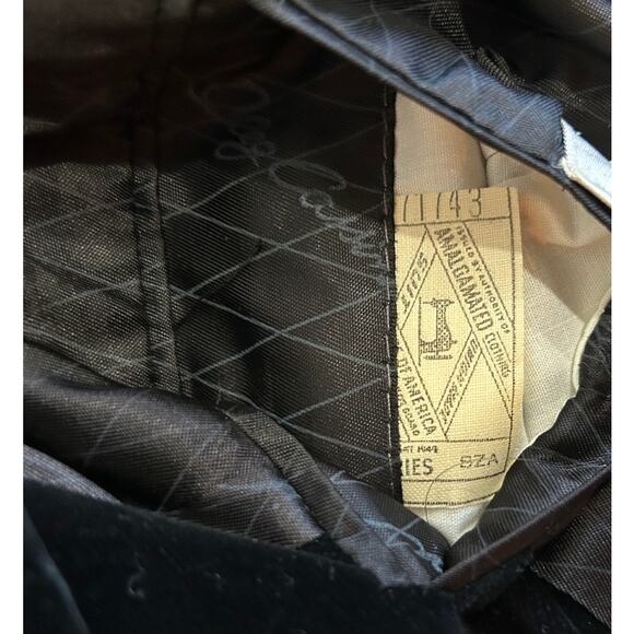 Vintage 80s Oleg Cassini Black Velvet Two-Button Blazer Jacket - Picture 5 of 6